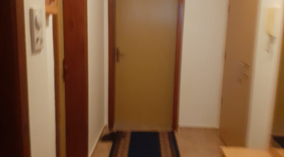 1000010225